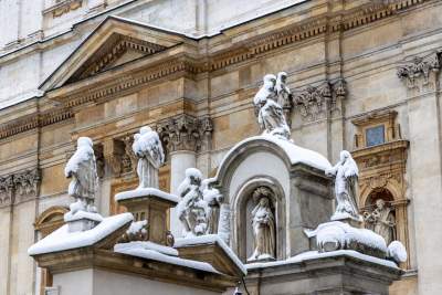 Zima zagościła w Krakowie, miasto wygląda bajecznie! - zdjęcie 5