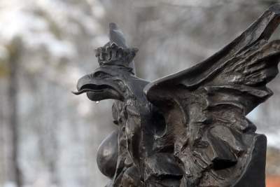 Kopiec Kościuszki udekorowany po nowemu, są dwie nowe flagi - zdjęcie 25