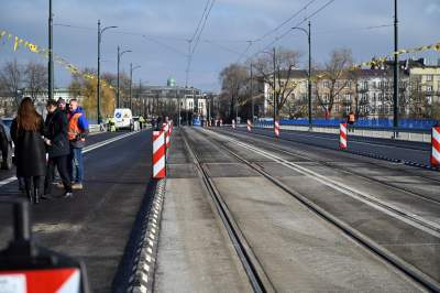 Prezydent Krakowa wpuścił auta na Most Grunwaldzki. Sam wsiadł na rower - zdjęcie 5