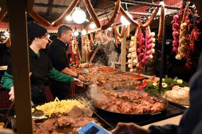 Jarmark Bożonarodzeniowy w Krakowie: karuzela, drożyzna i bogactwo - zdjęcie 48
