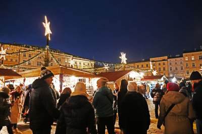 Jarmark Bożonarodzeniowy w Krakowie: karuzela, drożyzna i bogactwo - zdjęcie 40