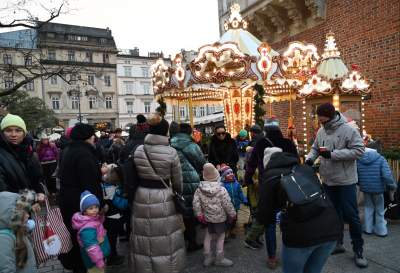 Jarmark Bożonarodzeniowy w Krakowie: karuzela, drożyzna i bogactwo - zdjęcie 4
