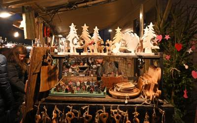 Jarmark Bożonarodzeniowy w Krakowie: karuzela, drożyzna i bogactwo - zdjęcie 24