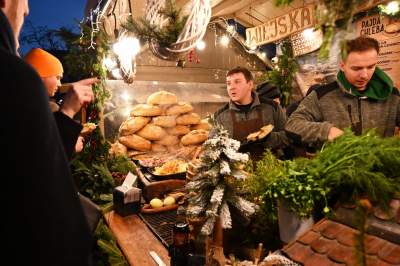 Jarmark Bożonarodzeniowy w Krakowie: karuzela, drożyzna i bogactwo - zdjęcie 22