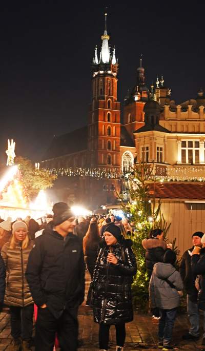 Jarmark Bożonarodzeniowy w Krakowie: karuzela, drożyzna i bogactwo - zdjęcie 51