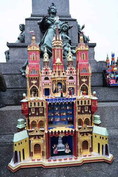 Co i kto trafił do tegorocznych szopek krakowskich? Zobaczcie - zdjęcie 10