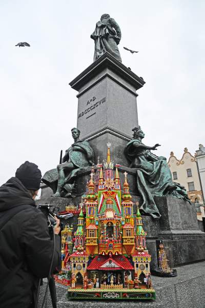 Co i kto trafił do tegorocznych szopek krakowskich? Zobaczcie - zdjęcie 22