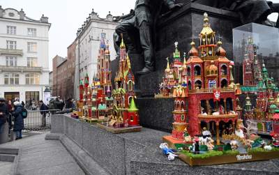 Co i kto trafił do tegorocznych szopek krakowskich? Zobaczcie - zdjęcie 1