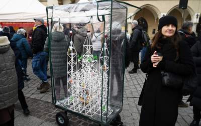 Co i kto trafił do tegorocznych szopek krakowskich? Zobaczcie - zdjęcie 43
