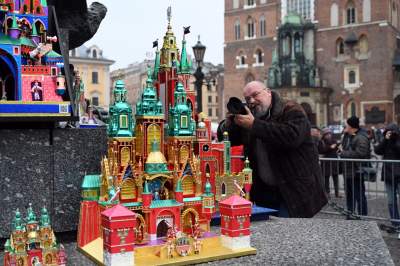 Co i kto trafił do tegorocznych szopek krakowskich? Zobaczcie - zdjęcie 14