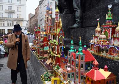 Co i kto trafił do tegorocznych szopek krakowskich? Zobaczcie - zdjęcie 20