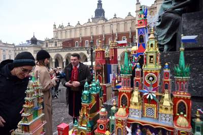 Co i kto trafił do tegorocznych szopek krakowskich? Zobaczcie - zdjęcie 21