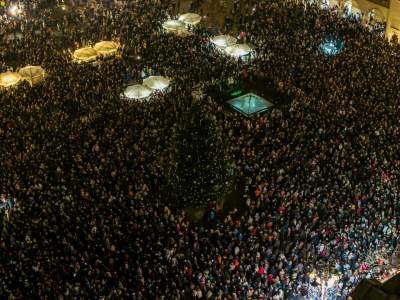 Kraków już w świątecznym nastroju, wygląda magicznie - zdjęcie 5