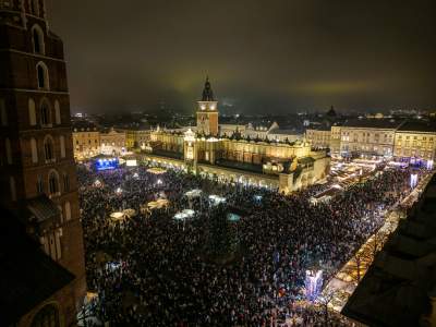 Kraków już w świątecznym nastroju, wygląda magicznie - zdjęcie 3