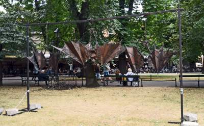 Nowe elementy na krakowskich Plantach. Intrygują - zdjęcie 29