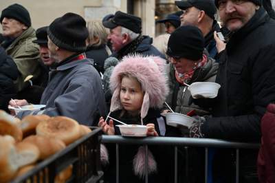 Największa w Polsce wigilia dla potrzebujących - zdjęcie 14