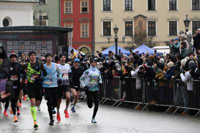 Najfajniejsze pożeganie roku 2025. Ta się bawią tylko w Krakowie - zdjęcie 11