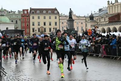 Najfajniejsze pożeganie roku 2025. Ta się bawią tylko w Krakowie - zdjęcie 12