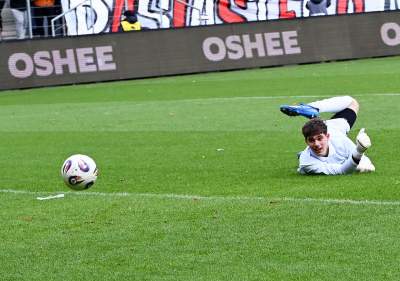 Noworoczny trening Cracovii. Piłkarze w nietypowych koszulkach - zdjęcie 30