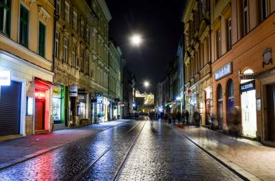 Nocny spacer po Krakowie. Tu zawsze jest pięknie - zdjęcie 1
