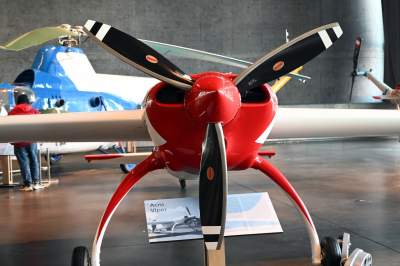 Unikatowy samolot trafił do Muzeum Lotnictwa Polskiego w Krakowie - zdjęcie 9