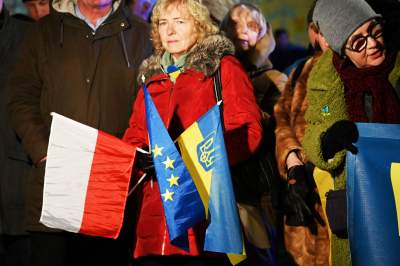 Kraków solidarny w walczącą Ukrainą, w rocznicę zbrodniczej rosyjskiej napaści - zdjęcie 12