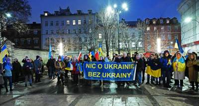 Kraków solidarny w walczącą Ukrainą, w rocznicę zbrodniczej rosyjskiej napaści - zdjęcie 4