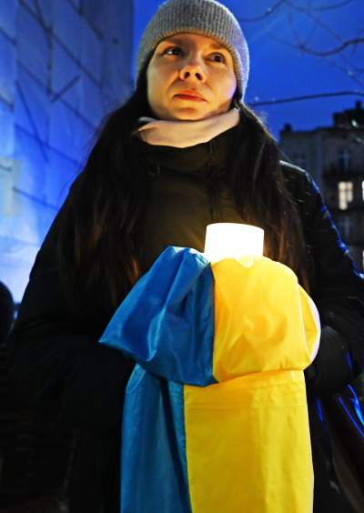 Kraków solidarny w walczącą Ukrainą, w rocznicę zbrodniczej rosyjskiej napaści - zdjęcie 3