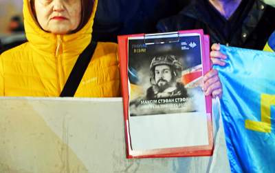 Kraków solidarny w walczącą Ukrainą, w rocznicę zbrodniczej rosyjskiej napaści - zdjęcie 17