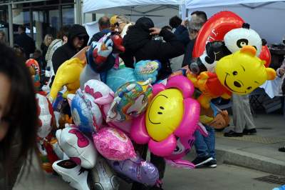 Krakowski Emaus: piękna tradycja i przytłaczający kicz - zdjęcie 41