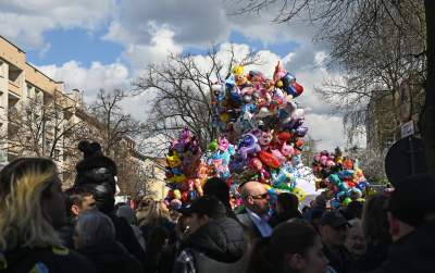 Krakowski Emaus: piękna tradycja i przytłaczający kicz - zdjęcie 10