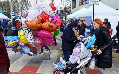 Krakowski Emaus: piękna tradycja i przytłaczający kicz - zdjęcie 39
