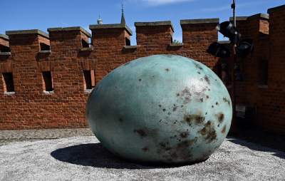 Niesamowite obiekty w ogrodach wawelskich. To trzeba zobaczyć - zdjęcie 11