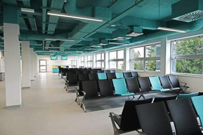 Sposób na rosnący ruch w Kraków Airport. Wykorzystali dawne cargo - zdjęcie 13