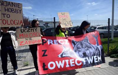 "Zabijanie dla hobby to patologia", protest w Krakowie - zdjęcie 6