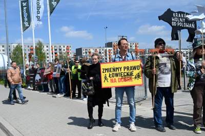 "Zabijanie dla hobby to patologia", protest w Krakowie - zdjęcie 9