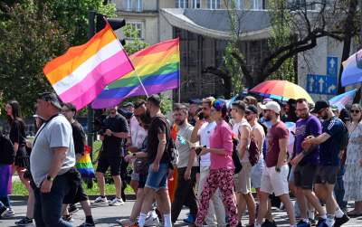 "Nie rzucim ziemi". Tak wyglądał 22. Marsz Równości w Krakowie - zdjęcie 21