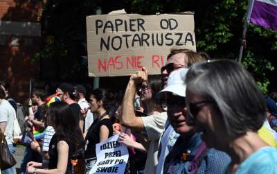 "Nie rzucim ziemi". Tak wyglądał 22. Marsz Równości w Krakowie - zdjęcie 35