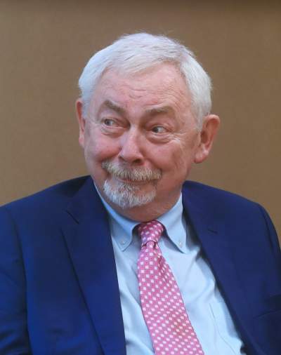 Tłumy na spotkaniu z prof. Jackiem Majchrowskim. Napisał książkę "Bylem prezydentem Krakowa" - zdjęcie 12