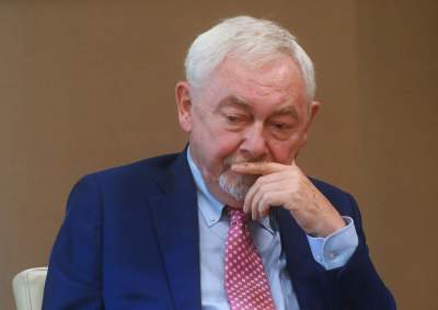 Tłumy na spotkaniu z prof. Jackiem Majchrowskim. Napisał książkę "Bylem prezydentem Krakowa" - zdjęcie 11