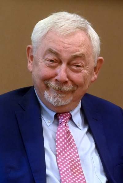 Tłumy na spotkaniu z prof. Jackiem Majchrowskim. Napisał książkę "Bylem prezydentem Krakowa" - zdjęcie 14