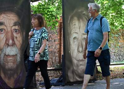 Wyjątkowa wystawa na krakowskich Plantach: „Ma Bistrass! – Nie zapomnij!” - zdjęcie 12