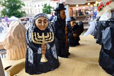 Stragany znów wypelniły Rynek Główny w Krakowie - zdjęcie 45