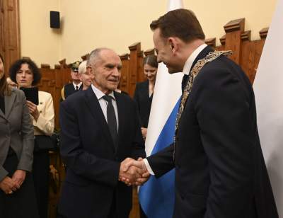 Łukasz Gibała nowym prezydentem Krakowa. Tak wyglądało zaprzysiężenie - zdjęcie 36