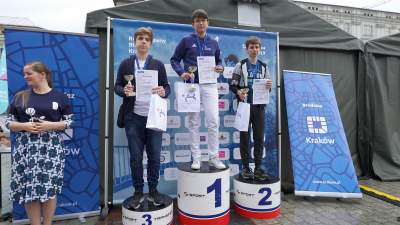 Co oni wyrabiali na Rynku, nawet deszcz ich nie zniechęcił - zdjęcie 27