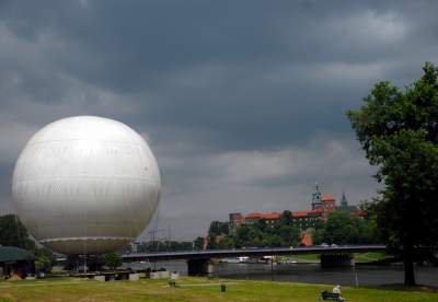 Balon powraca nad Wisłę. Zaczyna się wielkie pompowanie - zdjęcie 8