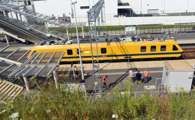 Inteligentna drezyna wjechała na małopolskie tory - zdjęcie 12