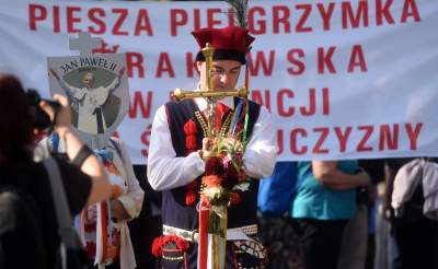 Zgotowali owację dla arcybiskupa Jędraszewskiego - zdjęcie 24