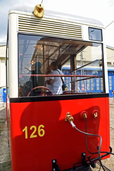 Wojenny wagon tramwaj w Krakowie. Zbudowała go III Rzesza - zdjęcie 21