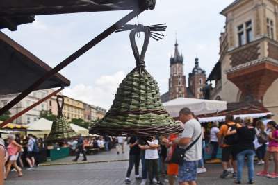 Cepelia rządzi teraz na krakowskim Rynku - zdjęcie 24